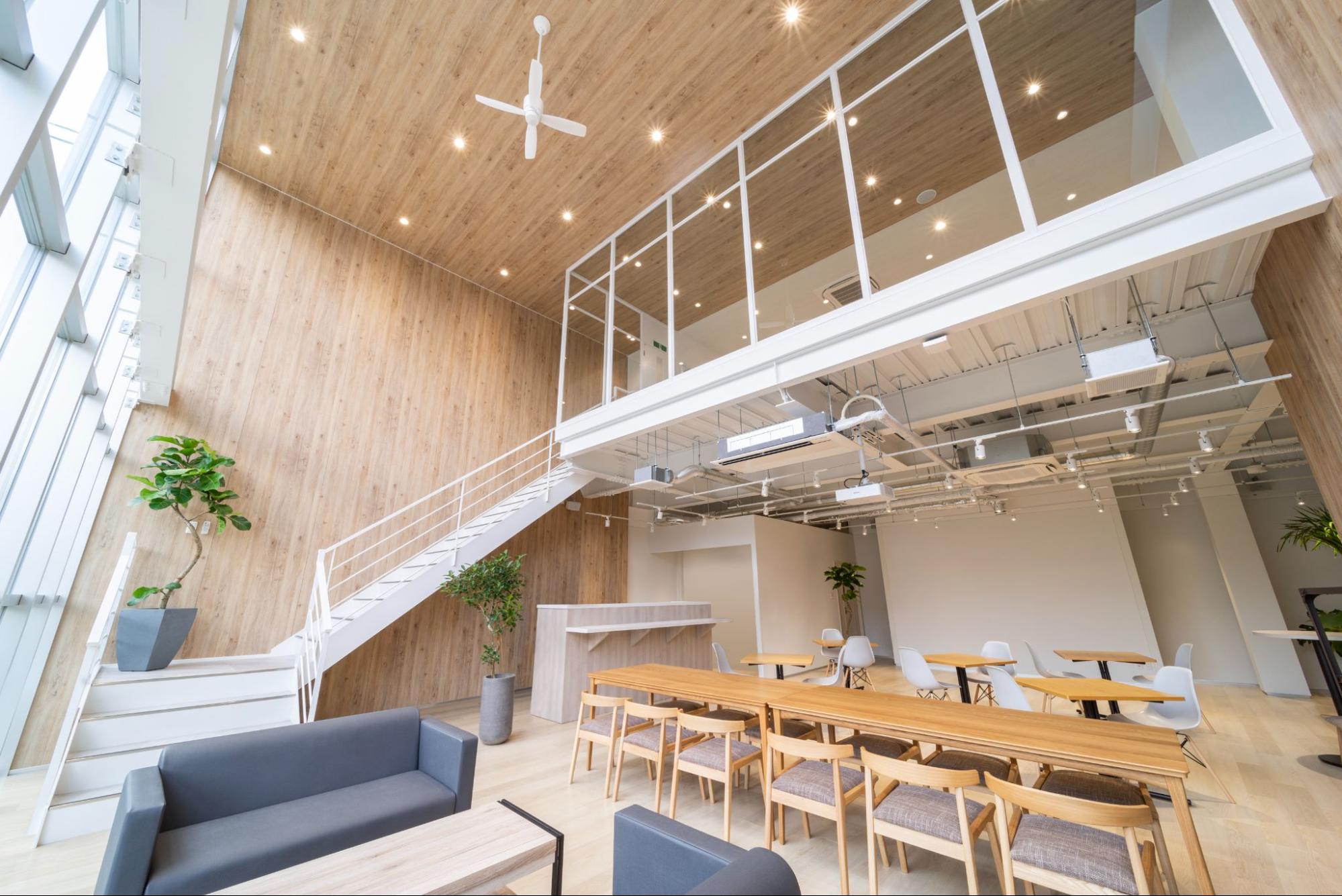 インキュベーションオフィスTOKIZA内観